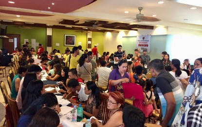 <p><strong>ASSISTANCE SOUGHT.</strong> Some displaced workers  flock to the operation center of Department of Social Welfare and Development to seek financial assistance for transportation and meals on Friday (April 26,2018). <em>(Photo by Cindy Ferrer) </em></p>
<div id=":ky" class="pG" data-tooltip-contained="true" data-tooltip-align="b,l" data-tooltip-delay="1500"><em> </em></div>
<p> </p>